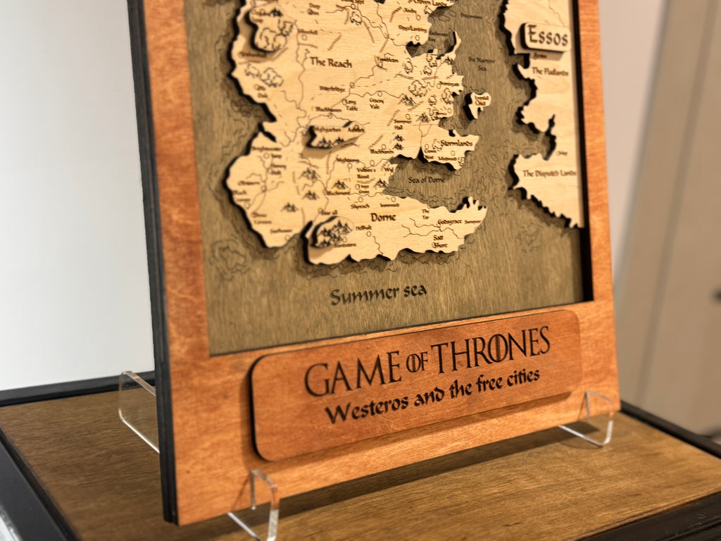 Game of Thrones map, in Bloom color, measures 50x30 cm