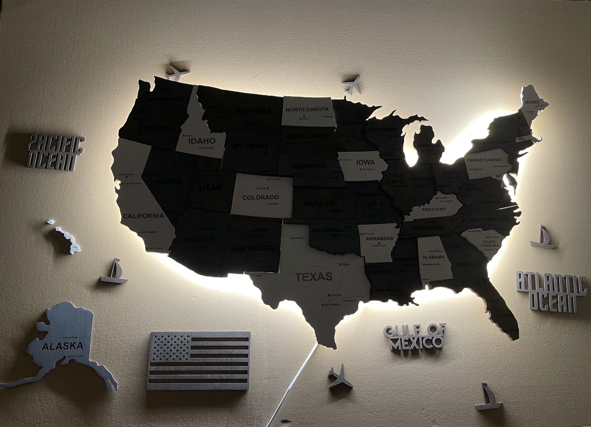3D LED Wooden USA Map, color Loft