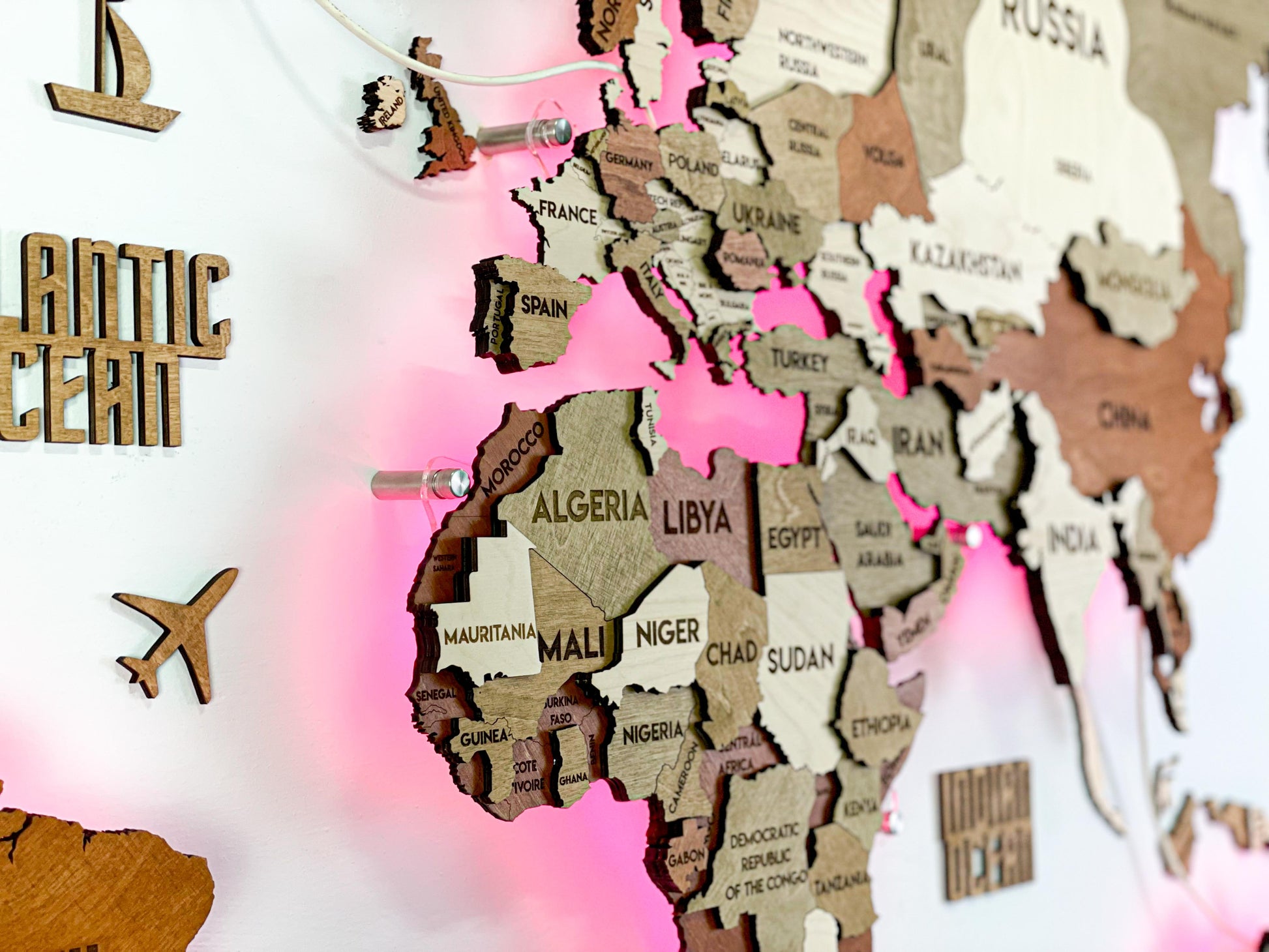 LED 3D Wooden Multilayer world map color Memphis