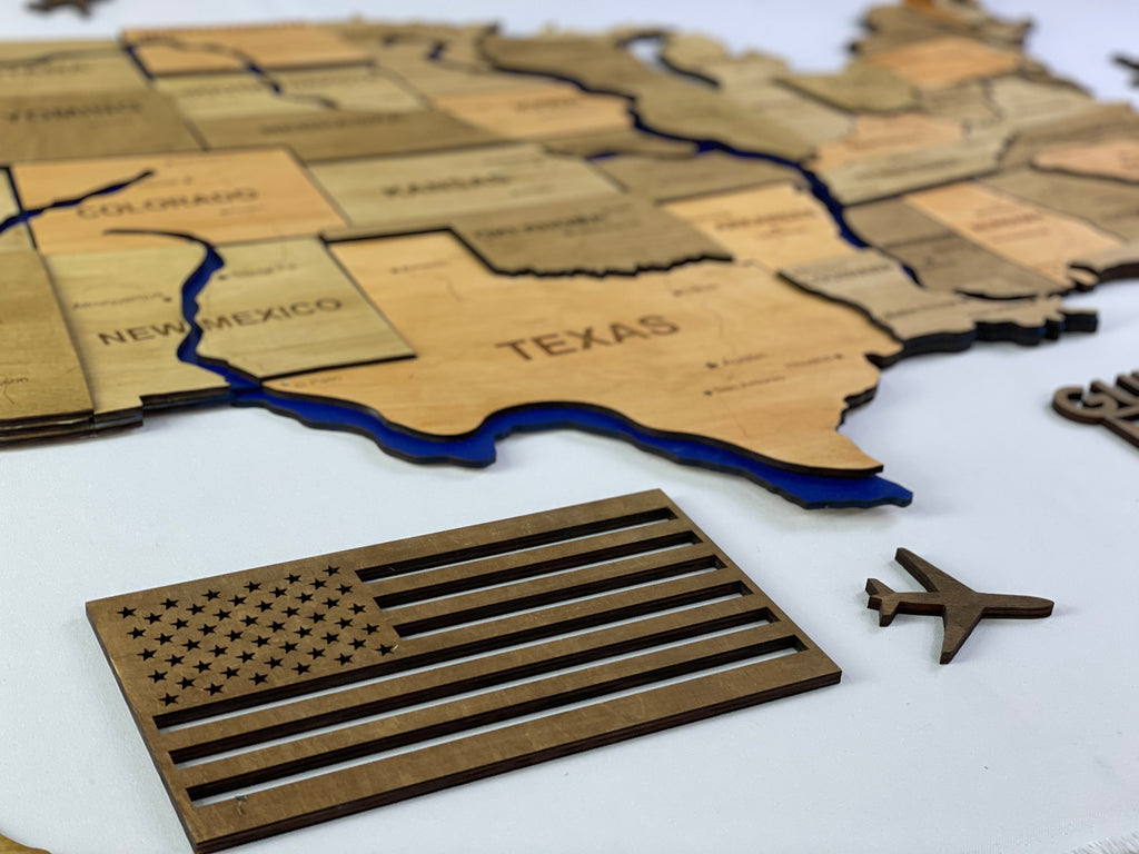 Wooden USA Map  – With Rivers, color Light tree