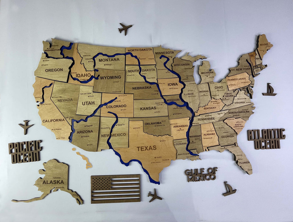 Wooden USA Map  – With Rivers, color Light tree