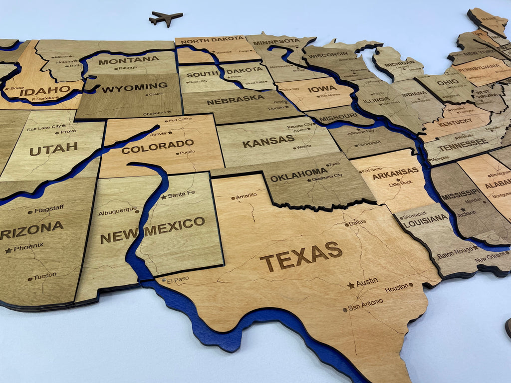 Wooden USA Map  – With Rivers, color Light tree