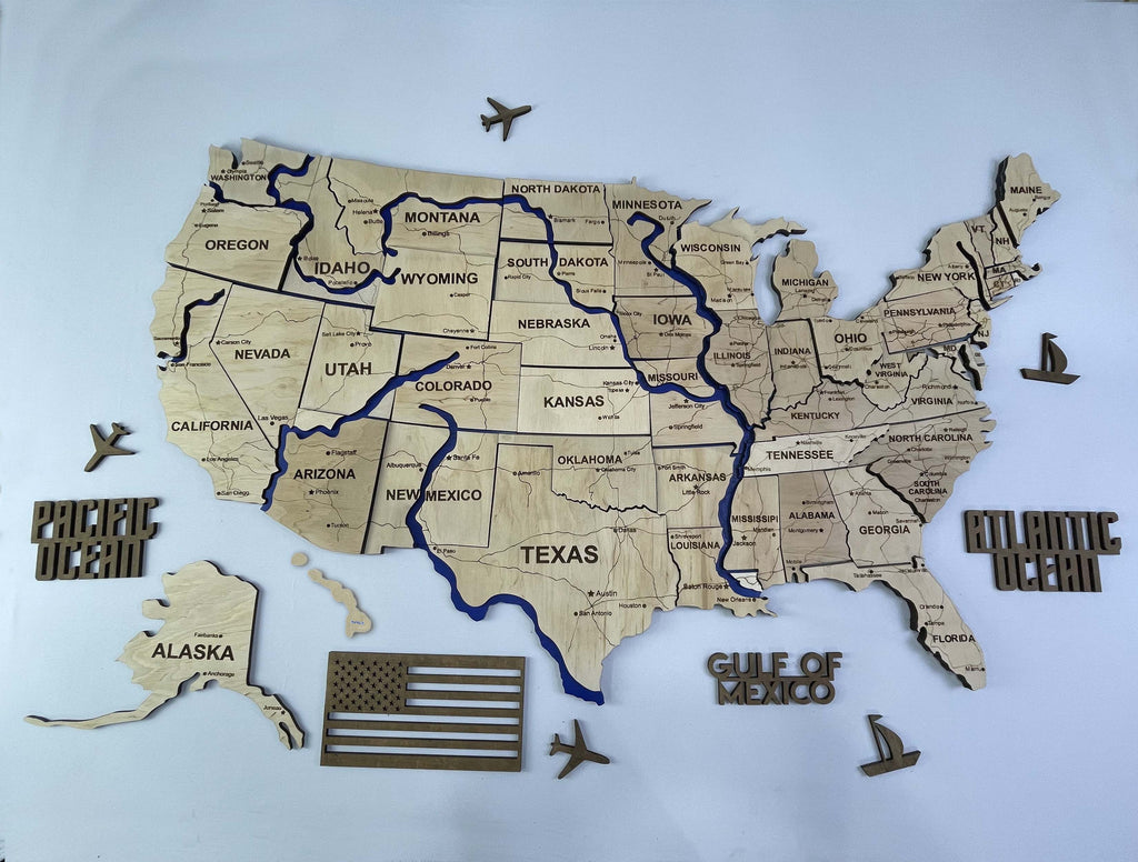 Wooden USA Map  – With Rivers, color Natural