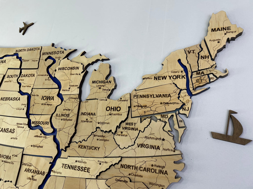 Wooden USA Map  – With Rivers, color Natural
