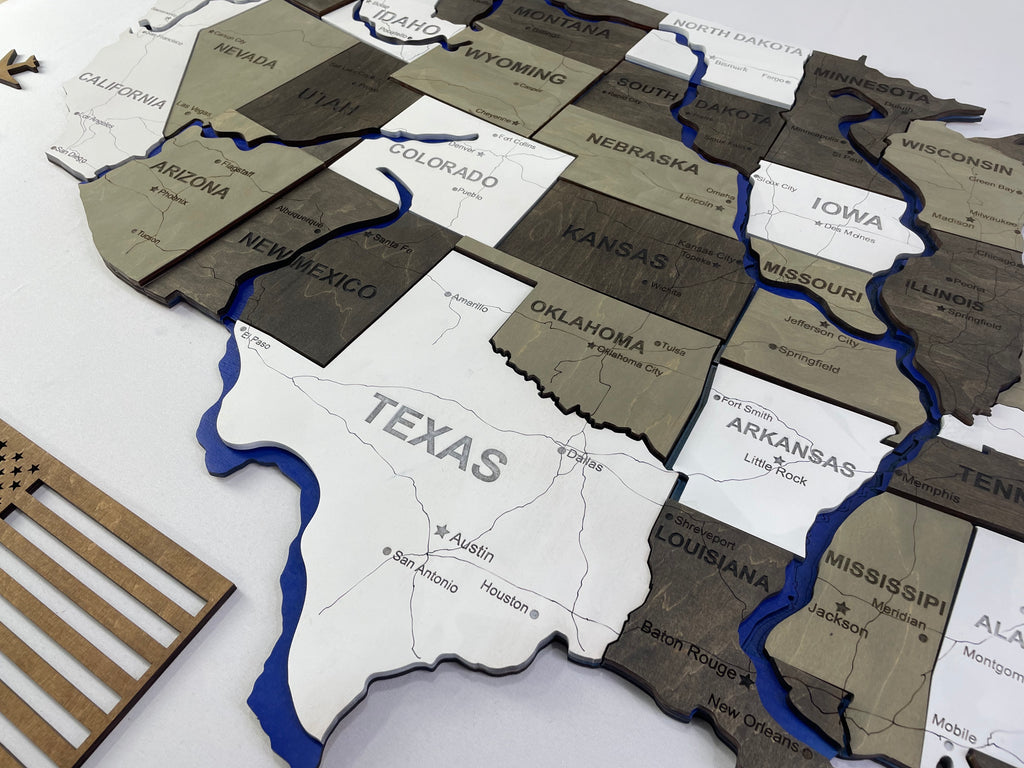 Wooden USA Map  – With Rivers, color Black&White