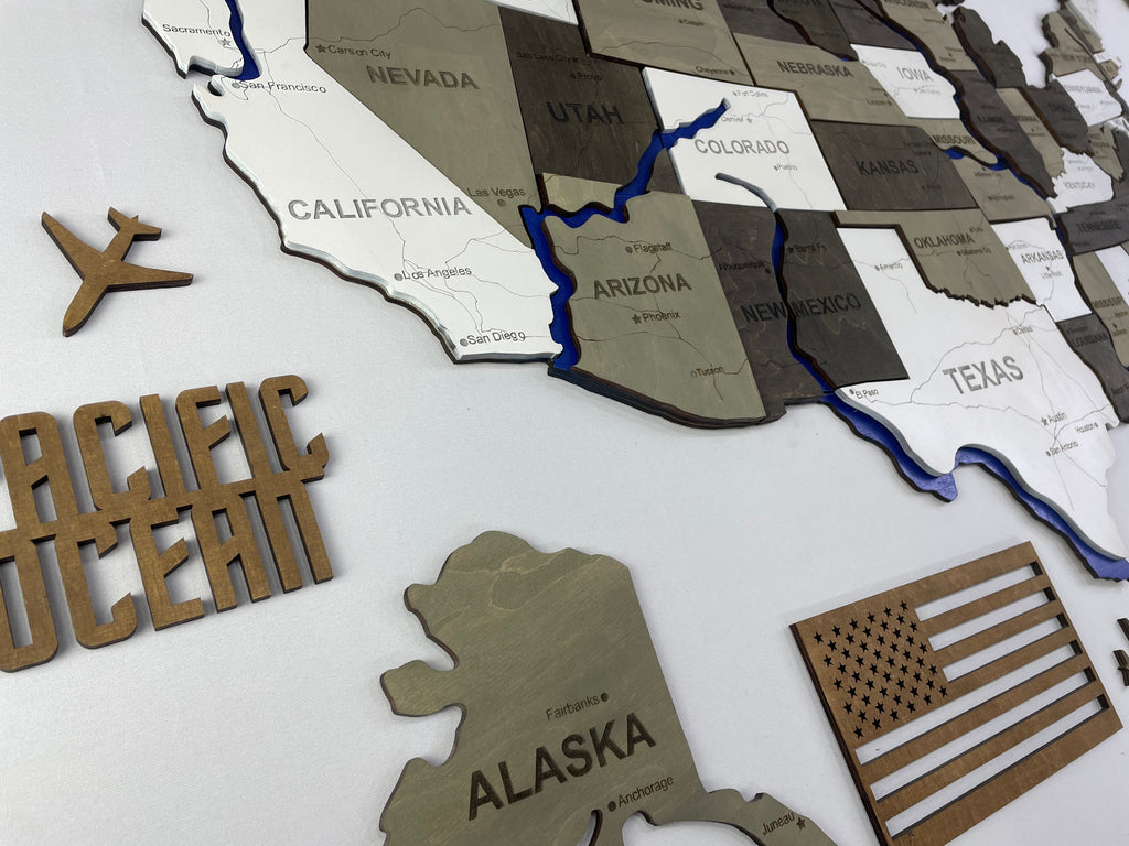 Wooden USA Map  – With Rivers, color Black&White
