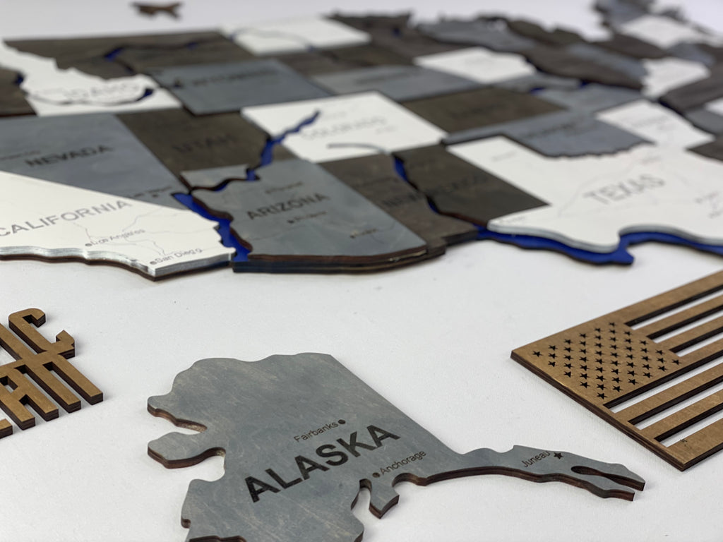 Wooden USA Map  – With Rivers, color Loft