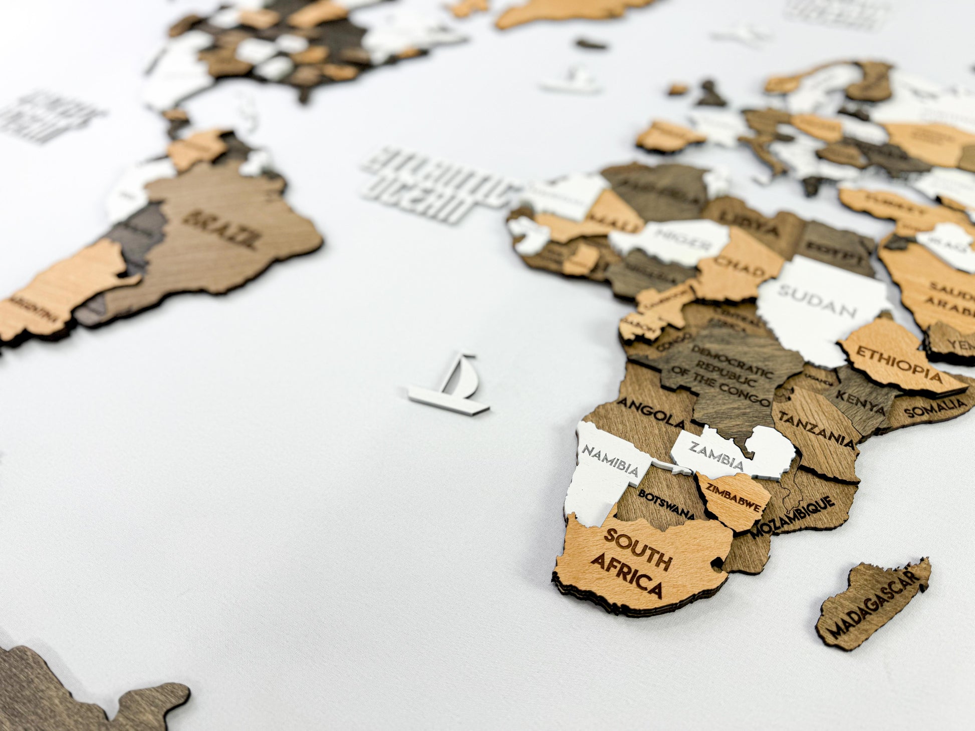 3D Wooden Multilayer world map color Capucino