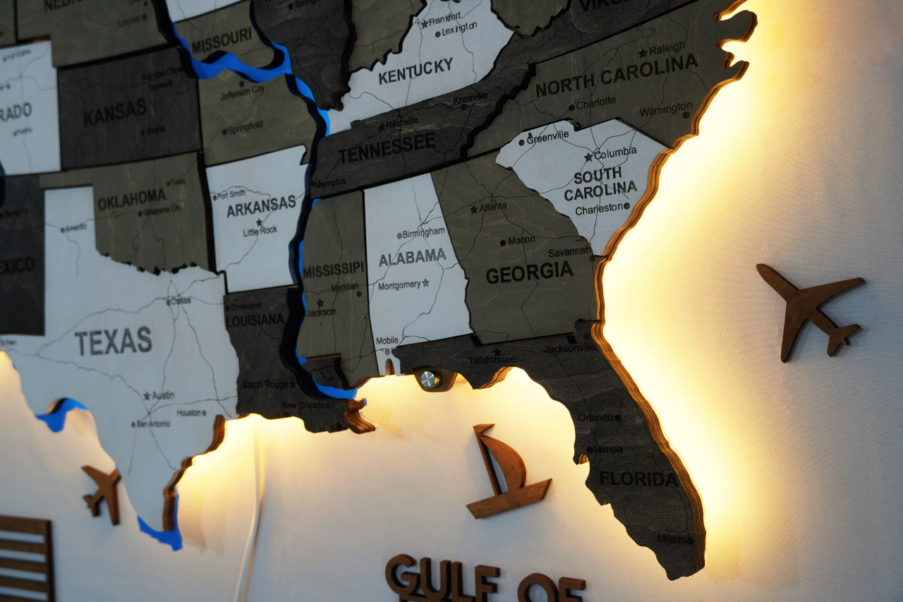 Wooden USA Map With LED – With Rivers, color Black&White