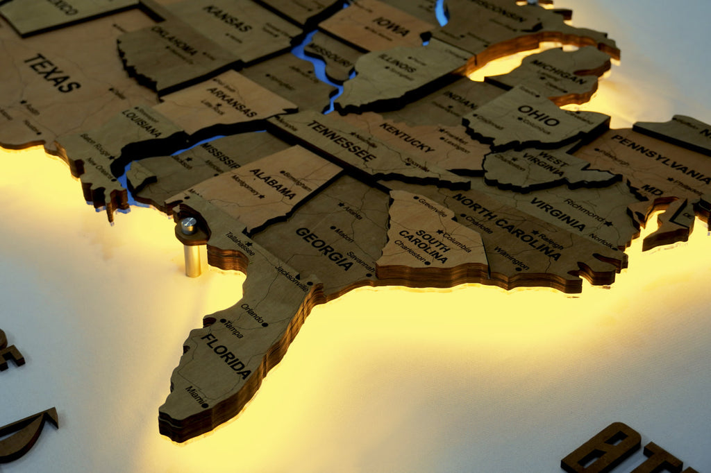 Wooden USA Map With LED – With Rivers, color Light Tree