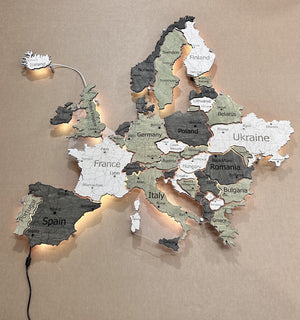 Europe LED map on acrylic glass with backlighting between countries color Verde