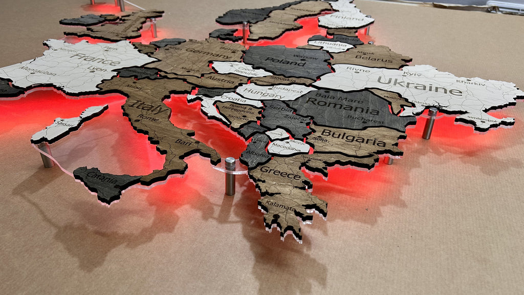 Europe LED RGB map on acrylic glass with backlighting between countries color Wander