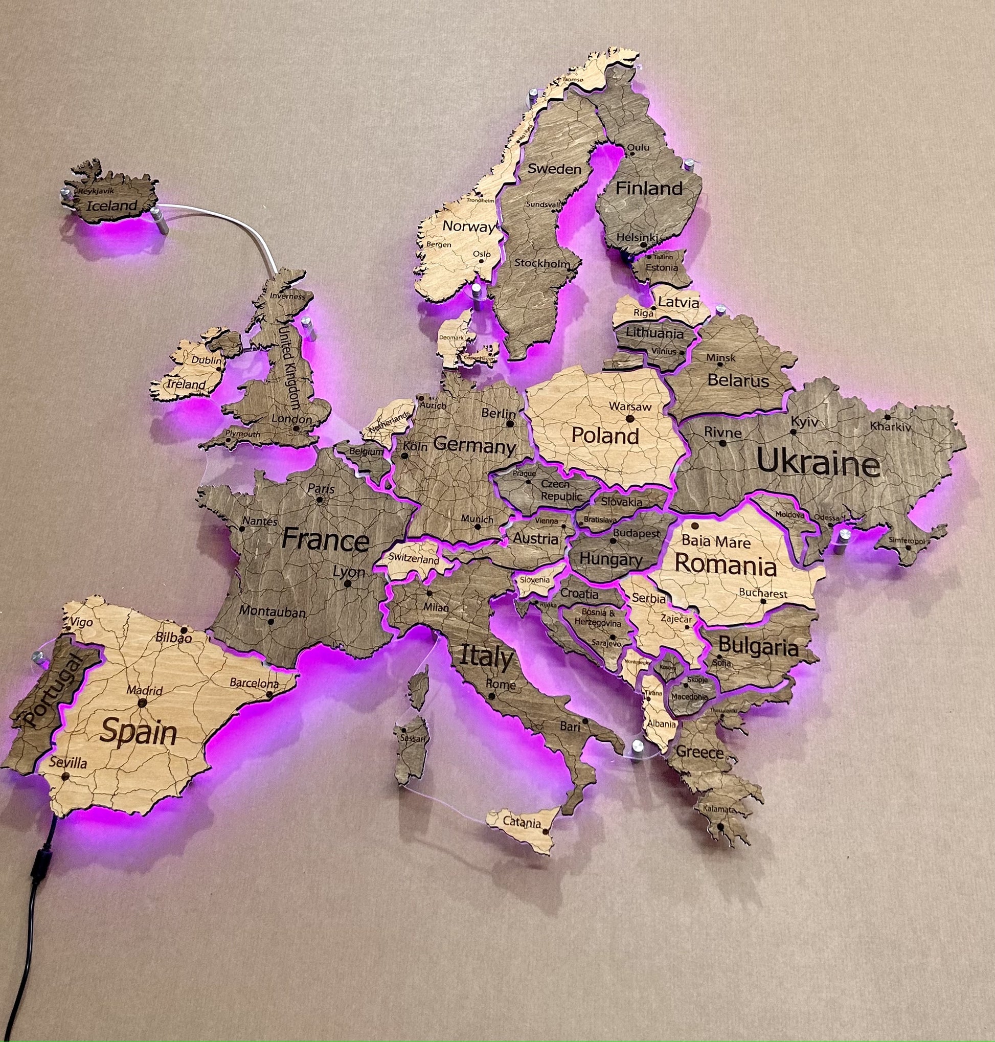 Europe LED RGB map on acrylic glass with backlighting between countries color Nobel