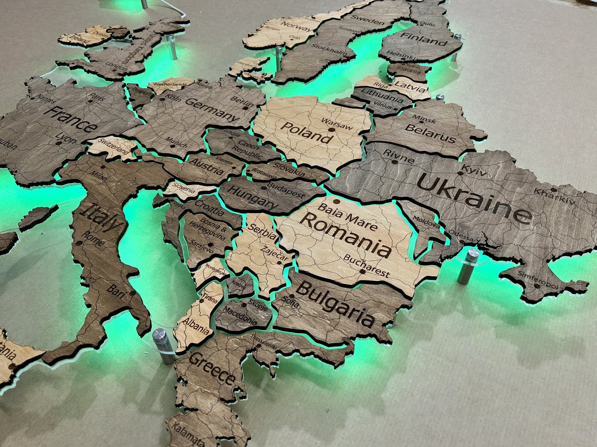 Europe LED RGB map on acrylic glass with backlighting between countries color Nobel