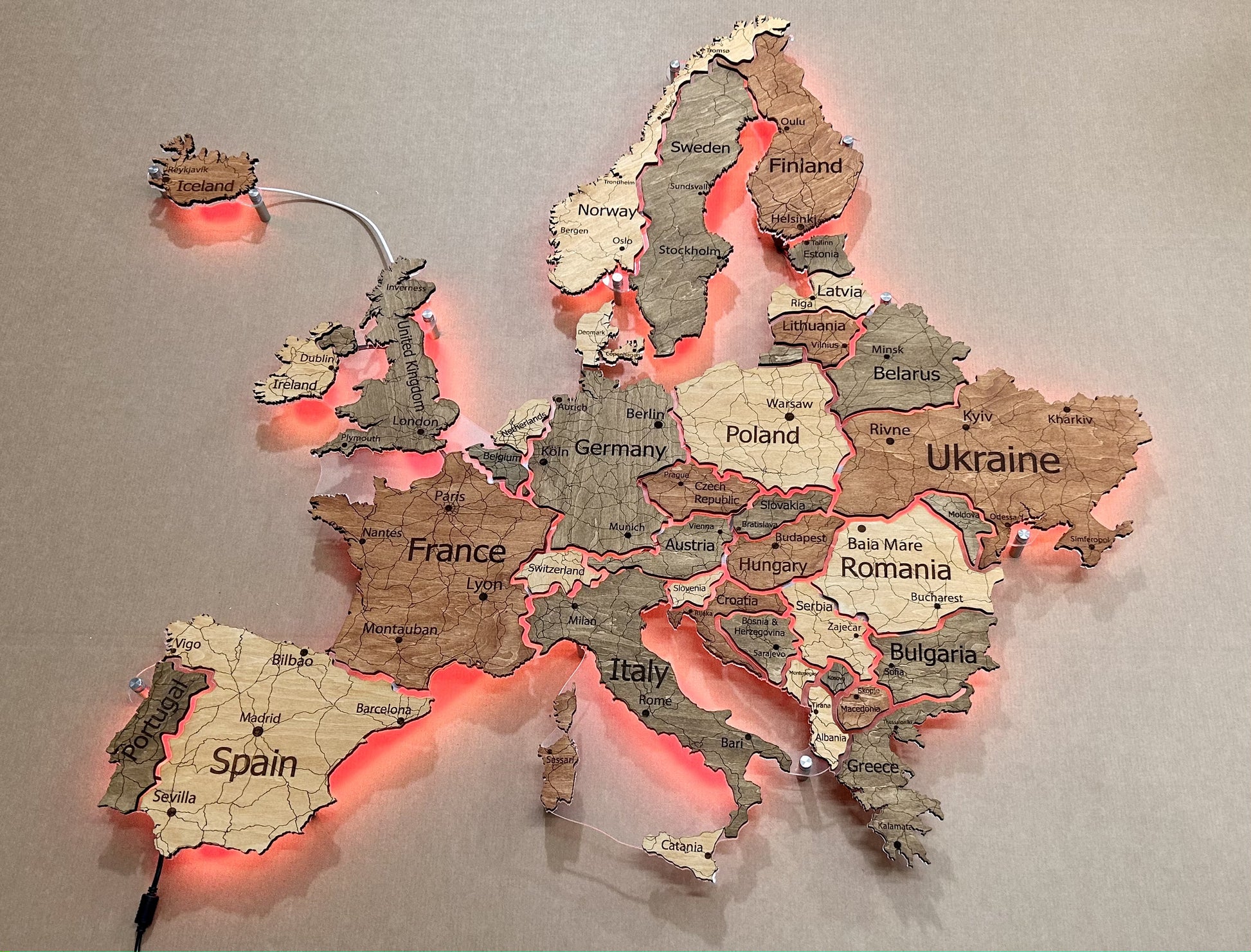 Europe LED RGB map on acrylic glass with backlighting between countries color Warm