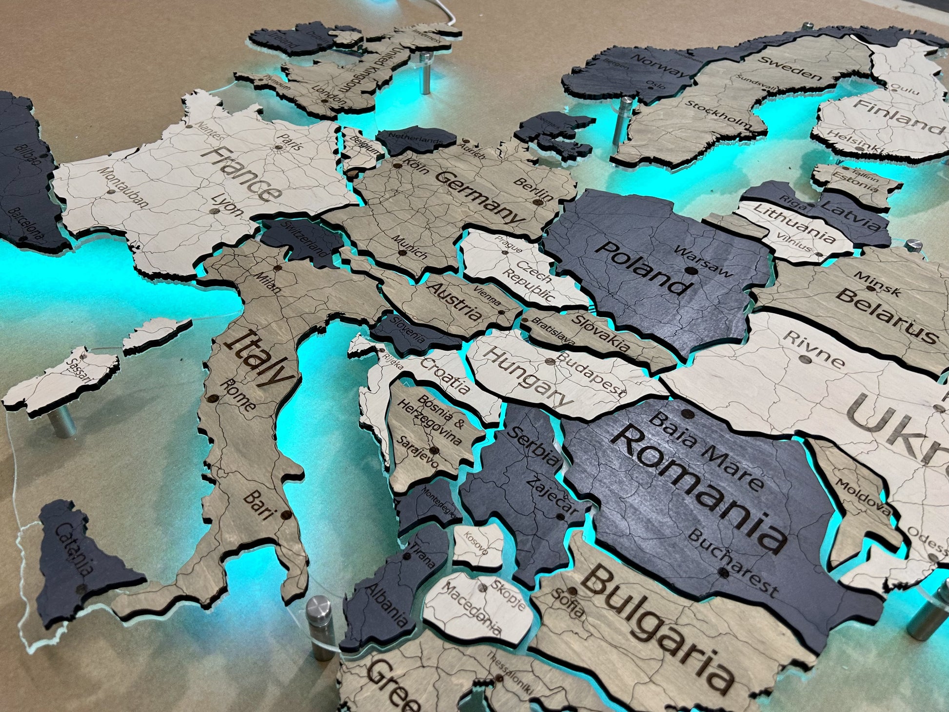 Europe LED RGB map on acrylic glass with backlighting between countries color Deep
